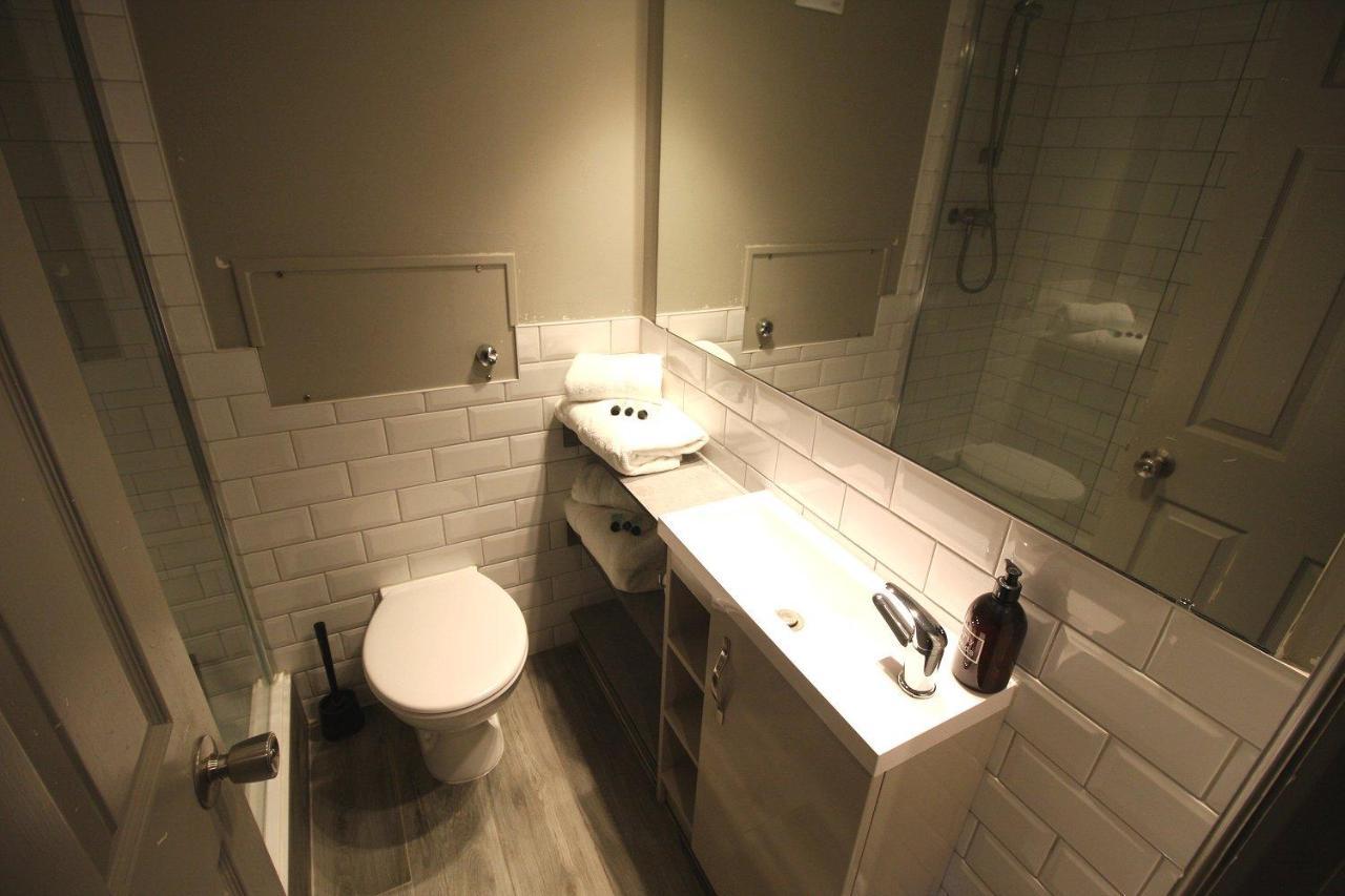 Priory Inn Tetbury Ngoại thất bức ảnh