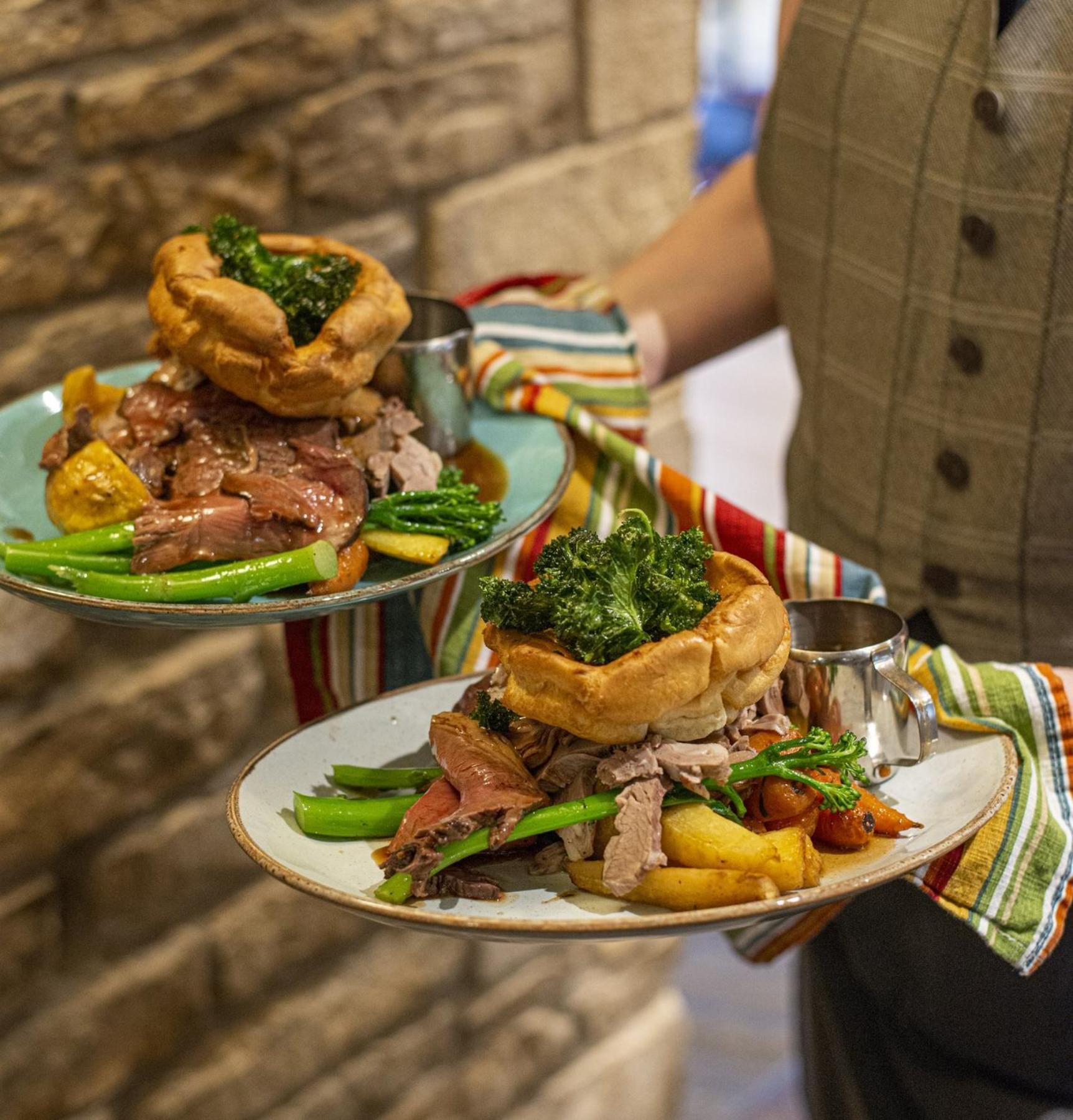 Priory Inn Tetbury Ngoại thất bức ảnh