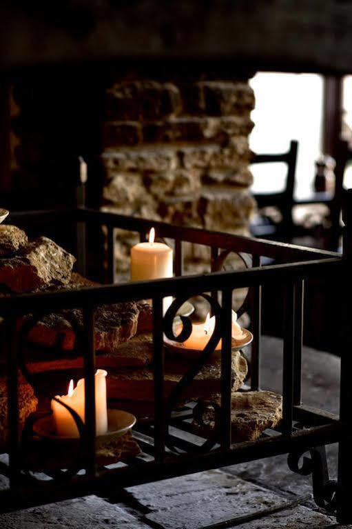 Priory Inn Tetbury Ngoại thất bức ảnh